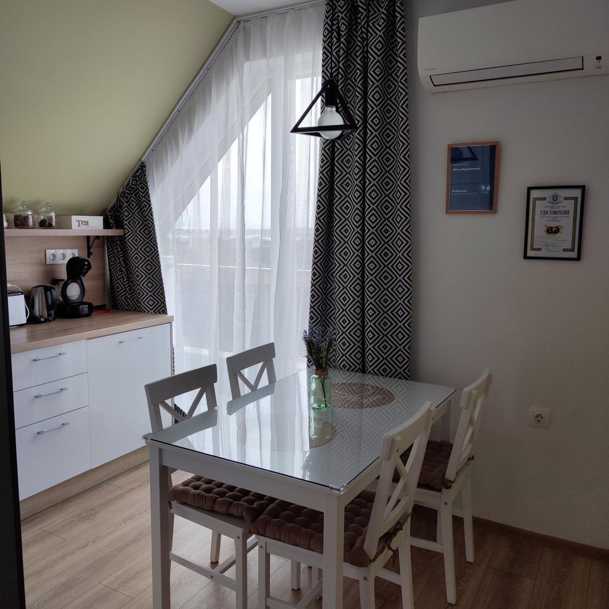 Airluxapartament Apartman Burgasz Kültér fotó