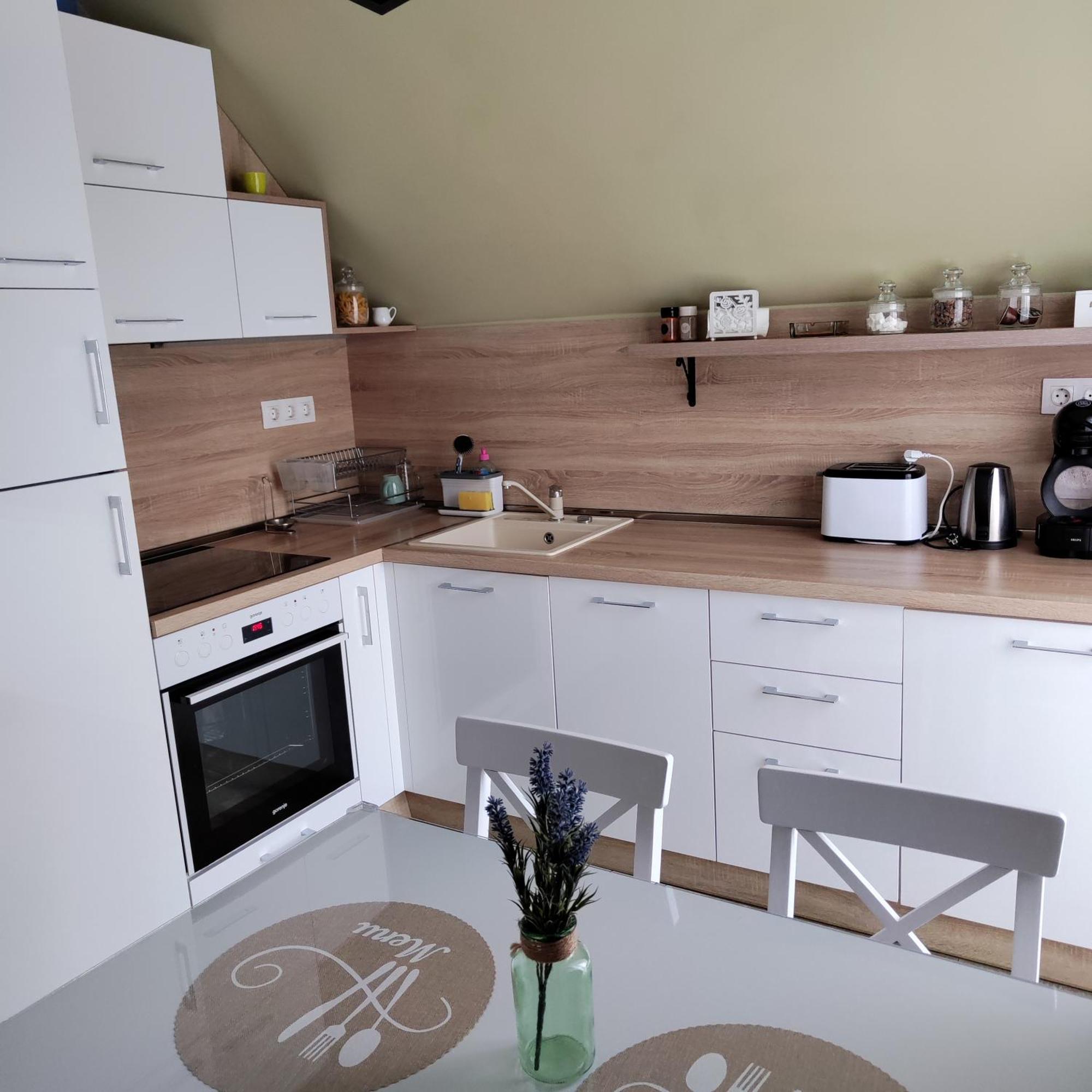 Airluxapartament Apartman Burgasz Kültér fotó